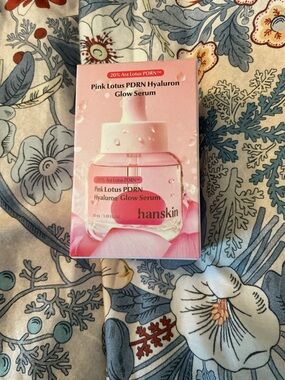 Hanskin Pink Lotus PDRN Hyaluron Glow Serum - Pink